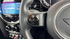 MINI Hatchback 1.5 Cooper Classic Premium 3dr Petrol Hatchback